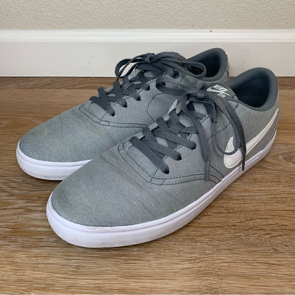 Nike SB Solar Fit Men’s Gray Canvas Lace Up Sneakers